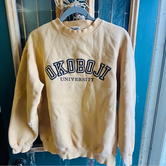 Sweaters - Crewneck Okoboji University